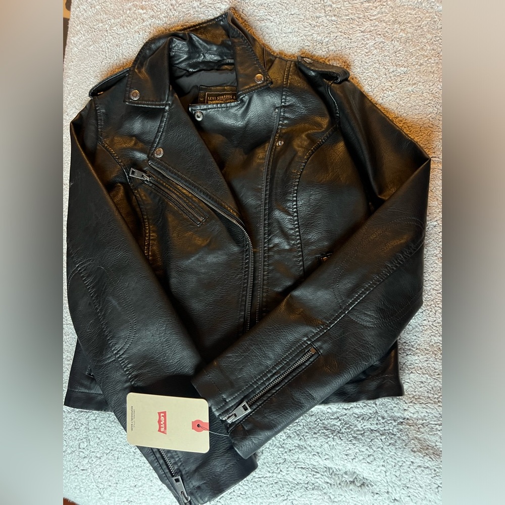 Brand New NWT Levi’s Leather Jacket